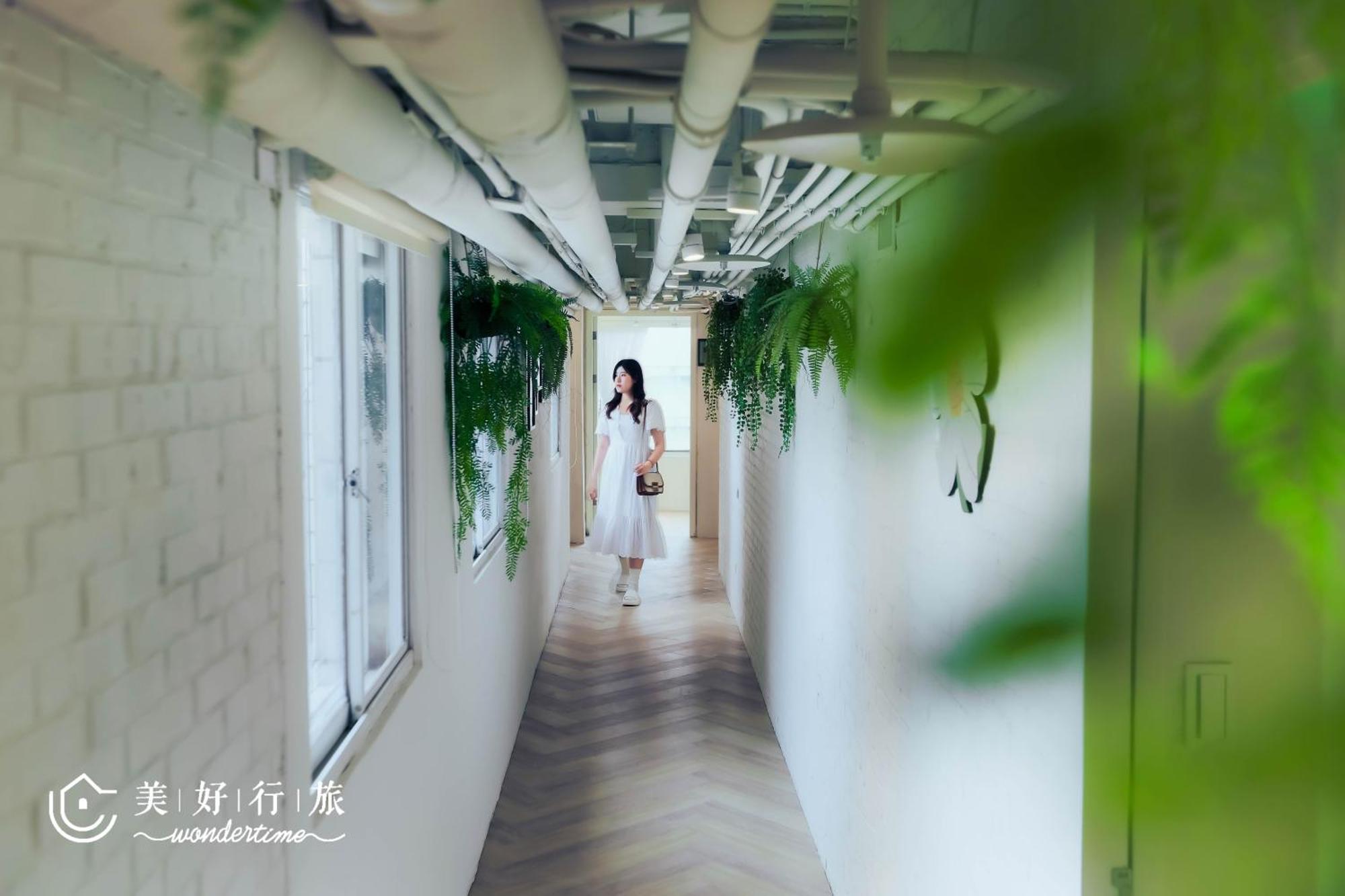 Wondertime2- Ladies' Inn 'Taipei Main Station Exterior photo